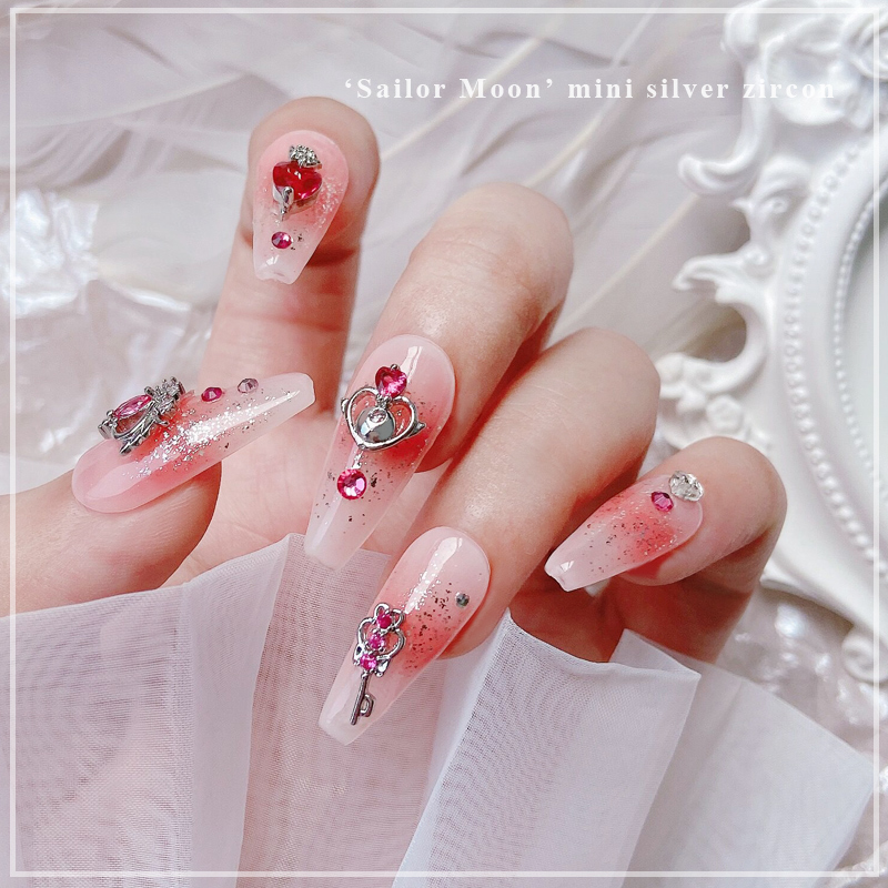 10 Pezzi Mix Argento Pretty So - Sailor Moon Wand recensione e prezzo